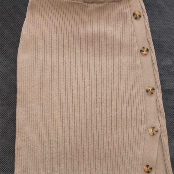 SOLD - Picture 3 of 3